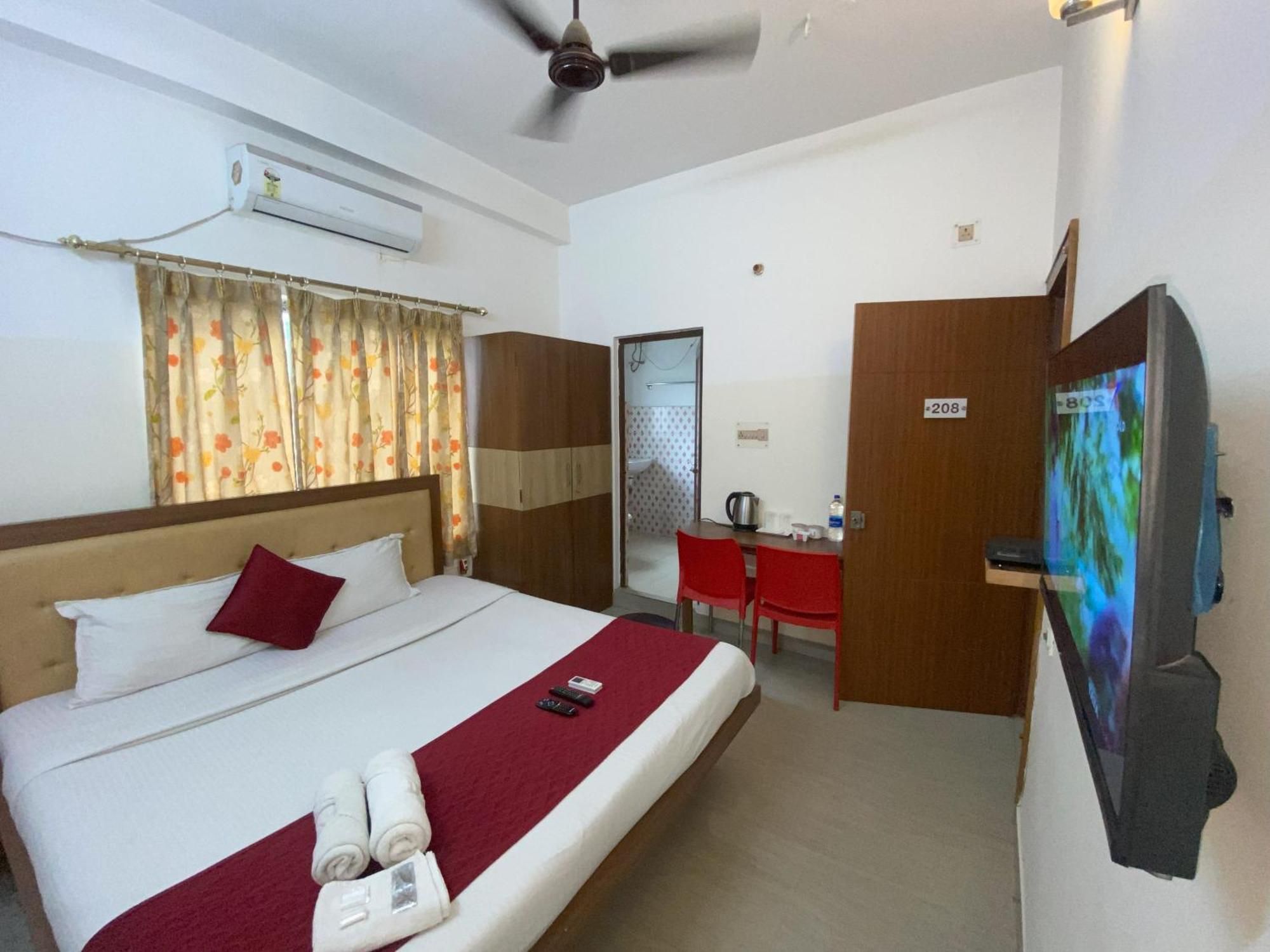 Magnolia Inn Near Gnrc & Secretariat Gs Rd Guwahati Exterior foto